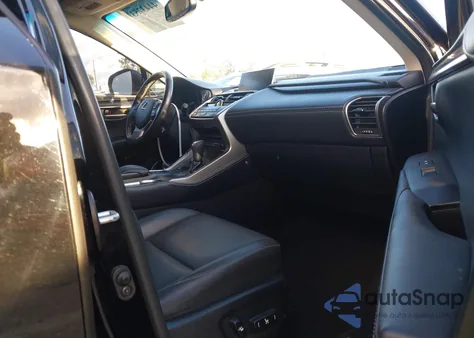 2017 Lexus Nx Nx Turbo z USA, uszkodzony, nr VIN JTJYARBZ3H2081587